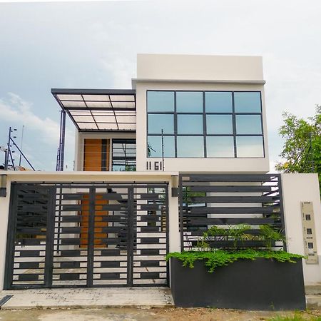 Amazonia Deluxe Calle 13 Leticia Exterior foto